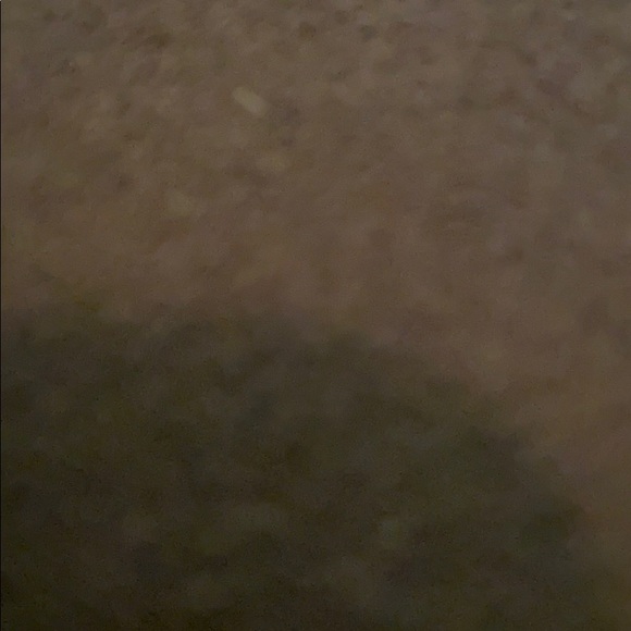 Sold can’t seem to remove! Sorry - Picture 1 of 1